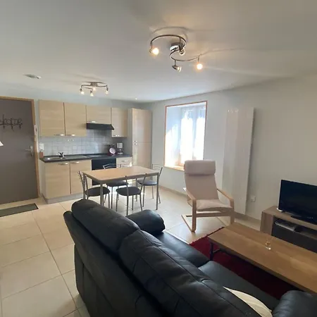 Апартаменты Charming 55m Near Hiking Trails *